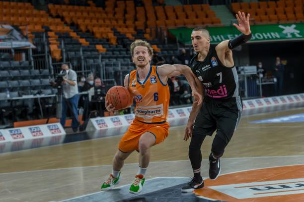 这份续约将 这份续约将