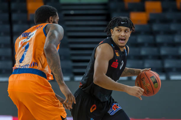 在弯道上 在弯道上