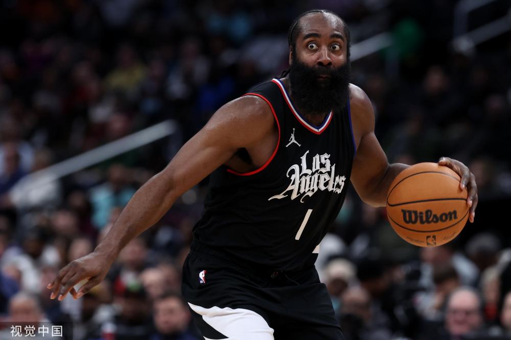 他们凭借 他们凭借