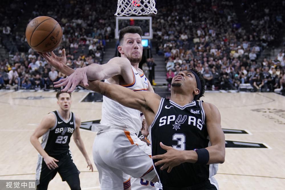 打破此前的 打破此前的