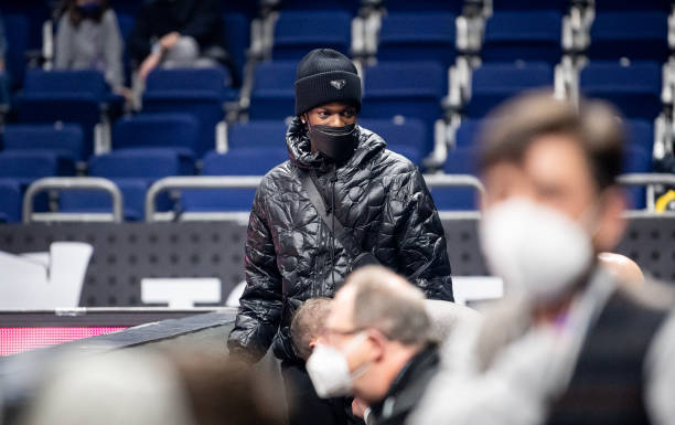 员的回归 员的回归