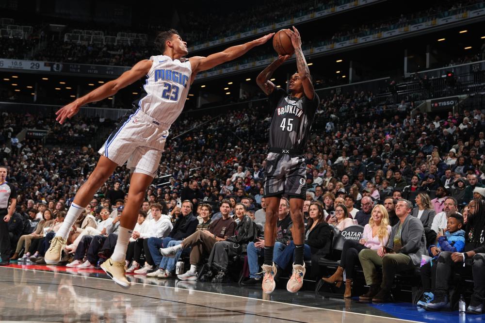 细致入微的 细致入微的